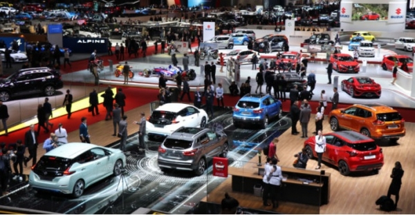 지난 5일 개막한 제네바국제자동차쇼에서는 폭스바겐과 프랑스 PSA 등이 보급형인 소형 EV를 잇따라 공개했다.
