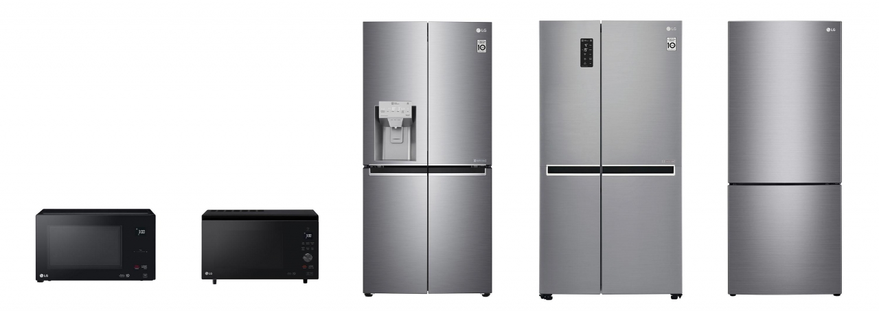 왼쪽부터 전자레인지, 슬림 광파오븐, 프렌치도어 냉장고, 양문형 냉장고, 상냉장ㆍ하냉동 냉장고