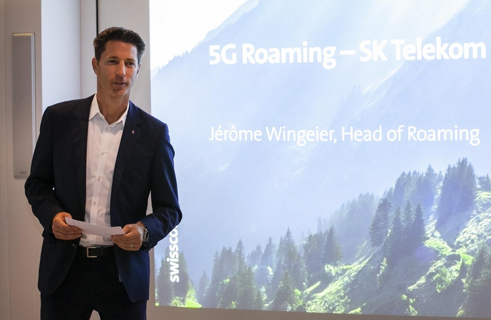 제롬 윈가이어 스위스콤 로밍사업대표(Jerome Wingeier / Head of Roaming)가 SKT와 5G로밍 협력에 대해 설명 하고 있다.