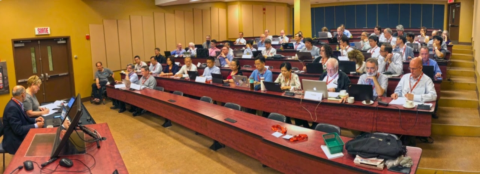 2018년에 개최된 JTC1-SC38 회의에 ETRI 연구진이 참여한 모습