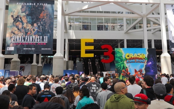 코로나19 감염 확산으로 세계 전시 이벤트 시장의 80%를 차지하는 미국과 유럽에서는 방문객 합계로 총 100만 명이 넘는 규모의 행사들이 취소된 것으로 밝혀졌다. 사진은 오는 6월 행사가 취소된 세계 최대 게임쇼 E3의 2019년 행사.