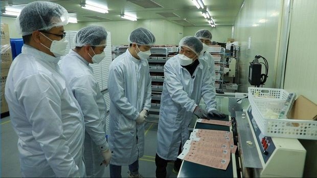 삼성이 국내 마스크 공급 확대를 위한 긴급 지원에 나섰다.(사진=삼성전자)
