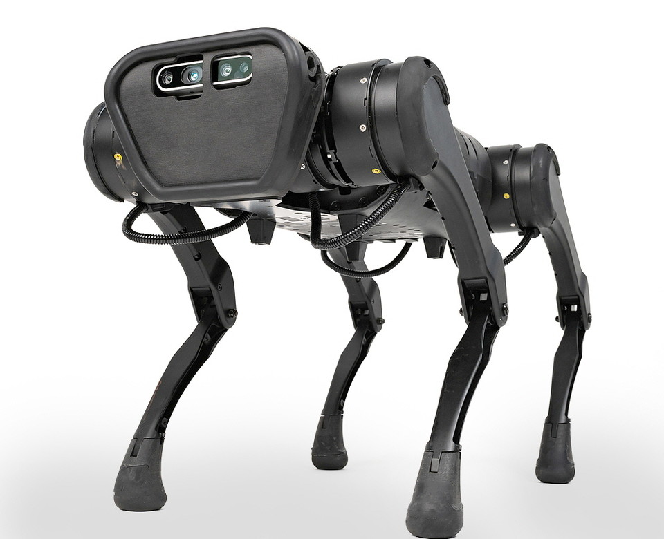 이번 연구에 적용된 유니트리 로보틱스의 인공지능 4족 보행 로봇 ‘A1’(사진:유니트리로보틱스)